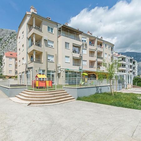 Apartments Cetina 오미스 외부 사진
