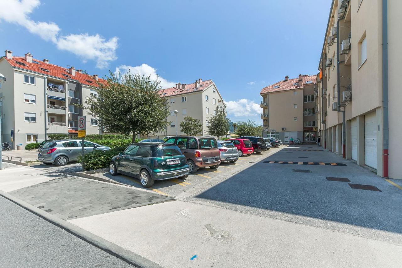 Apartments Cetina 오미스 외부 사진