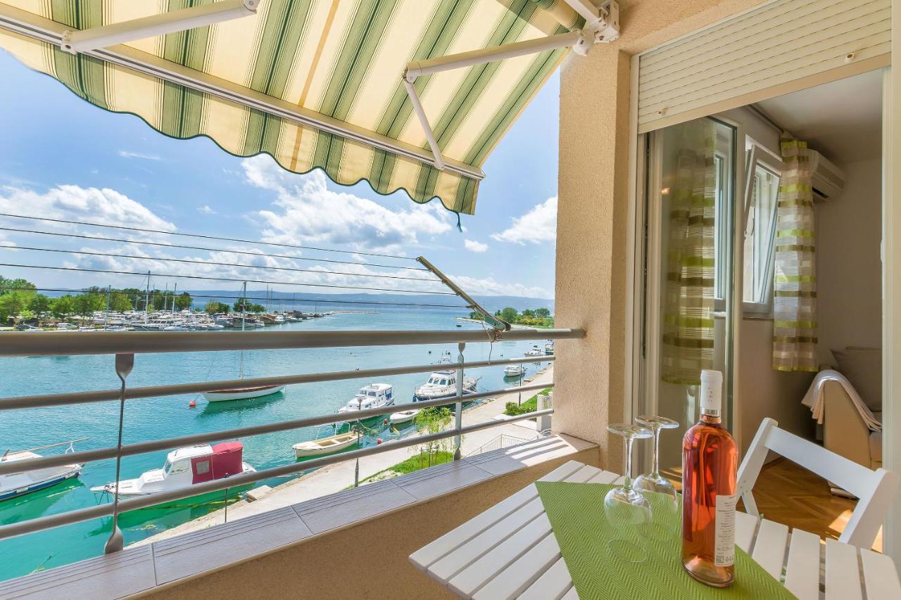 Apartments Cetina 오미스 외부 사진